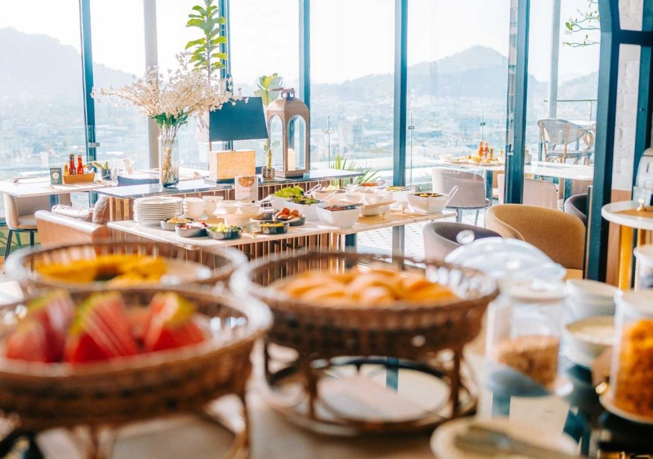 Hilltop Wellness Resort 카투 외부 사진