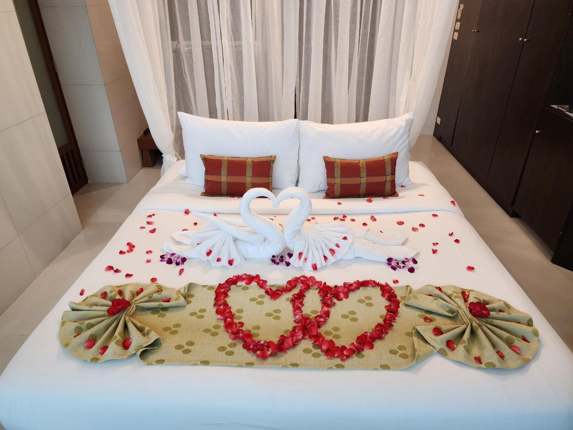 Hilltop Wellness Resort 카투 외부 사진