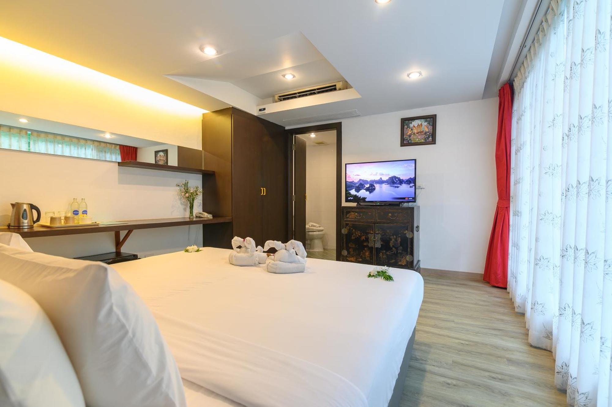 Hilltop Wellness Resort 카투 외부 사진